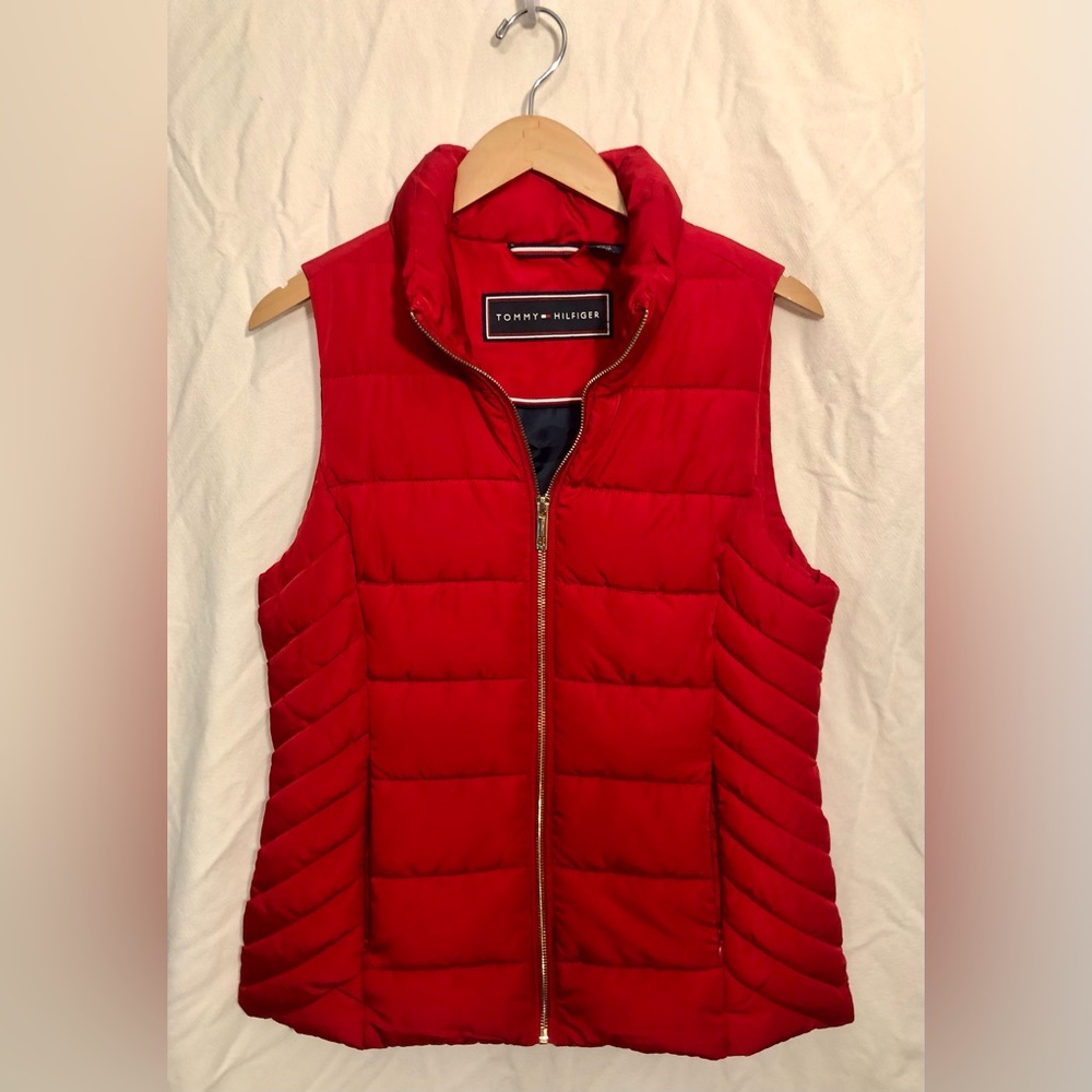 Tommy Hilfiger, Women’s Red Puffer Vest, Size Small